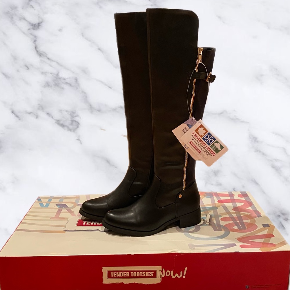 NWT Tender Tootsies Black Riding Boots